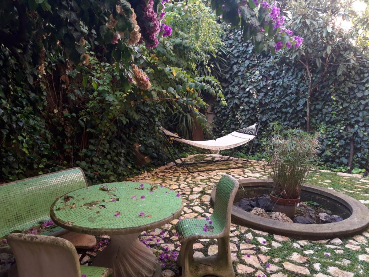 Vatican Fairytale Garden Rome Bagian luar foto
