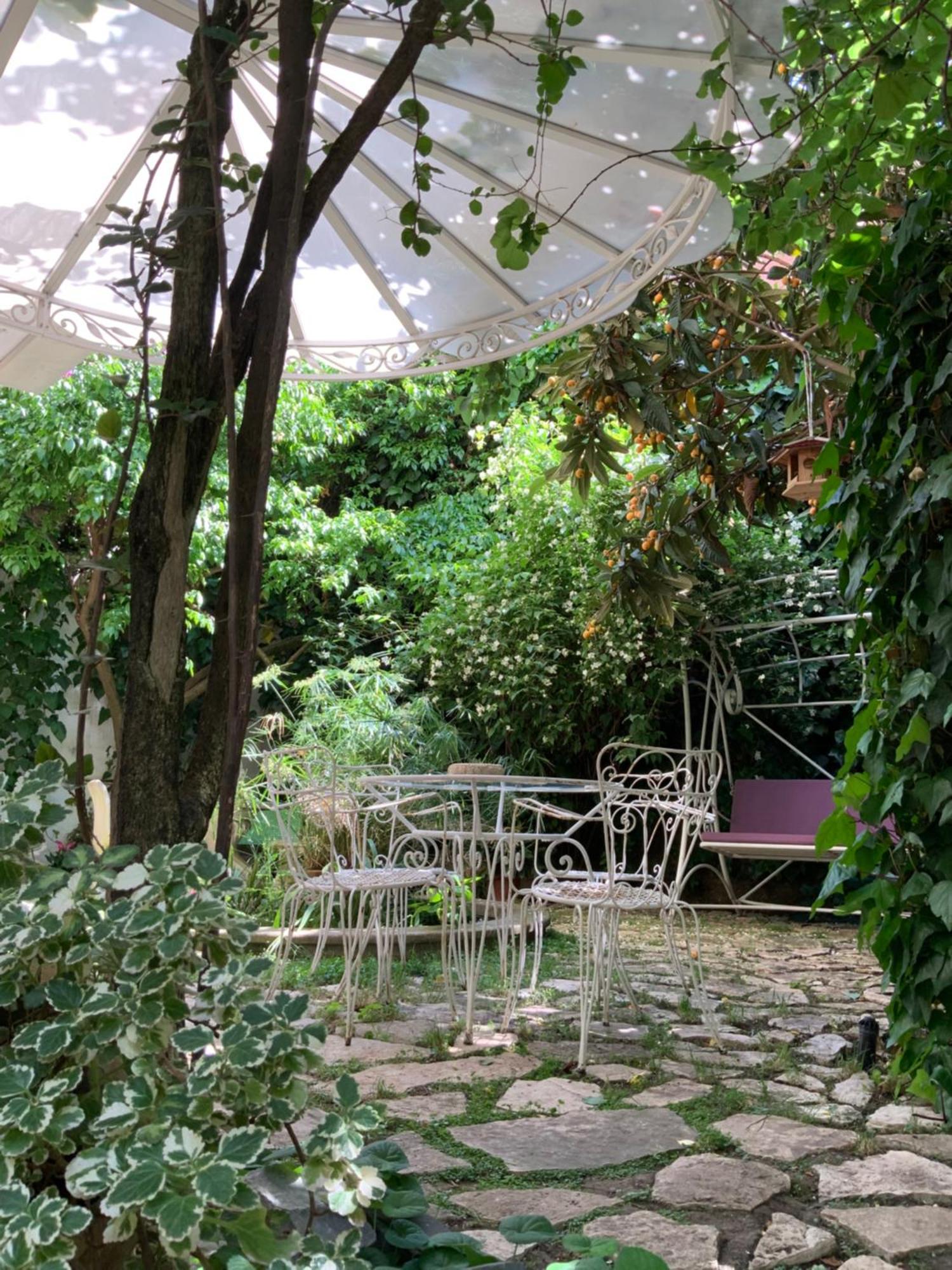 Vatican Fairytale Garden Rome Bagian luar foto